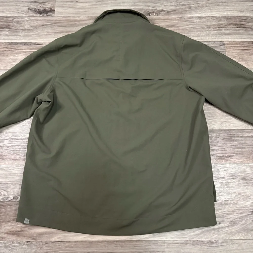 Lululemon Men's Cargo Pocket Shirt Jacker in Olive Size XXL